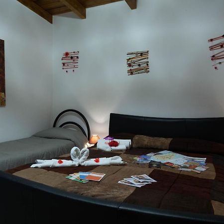 B&B La Gazza Ladra Carmiano  Екстер'єр фото