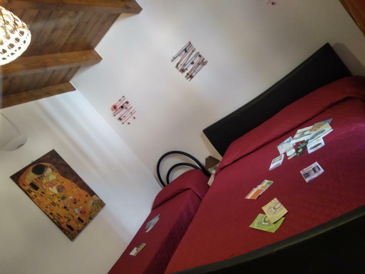 B&B La Gazza Ladra Carmiano  Екстер'єр фото