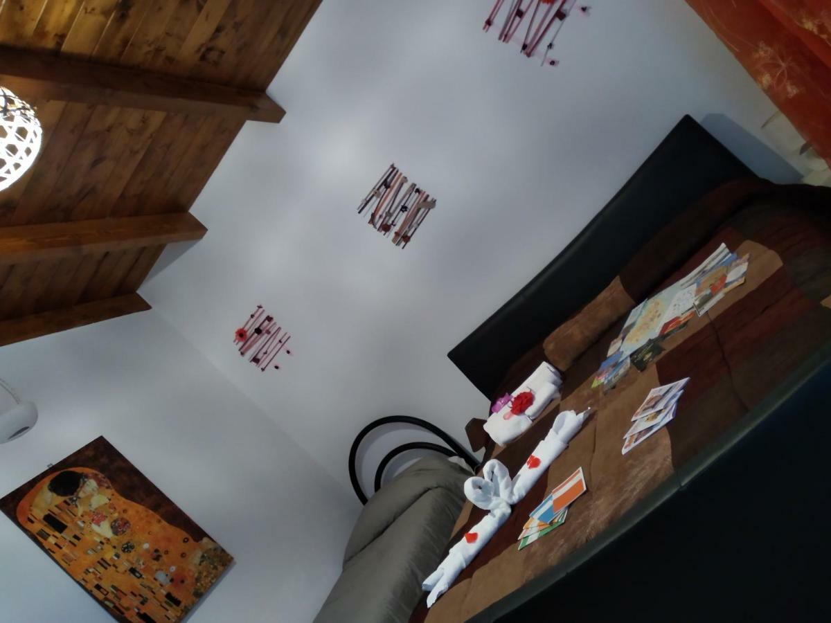 B&B La Gazza Ladra Carmiano  Екстер'єр фото